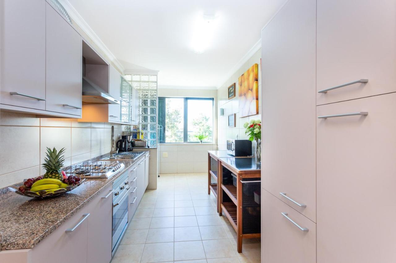 Sacha's Sweet Home, Lovely 2 Bedroom Apartment, Walking Distance To Town, And Marina * Lagos